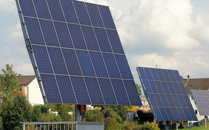 Going Green and Saving Money: The Economics of Industrial Rooftop Solar