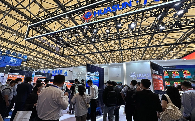 Leading the new photovoltaic era, Huasun shined at SNEC 2023 with cutting-edge technology and high-efficient products!