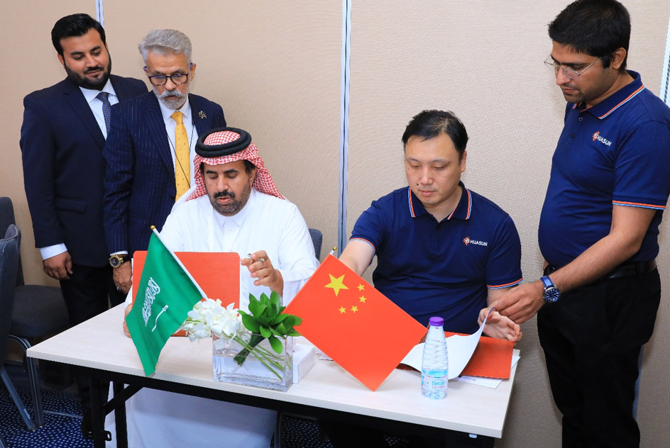 Huasun-Partners-with-Adir-Energy-to-Distribute-High-efficiency-HJT-Solar-Modules-in-Saudi-Arabia-2.jpg