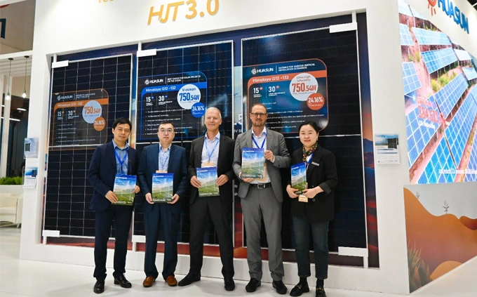 Huasun Energy and pv magazine Launch Solar Industry's First Heterojunction Special Edition